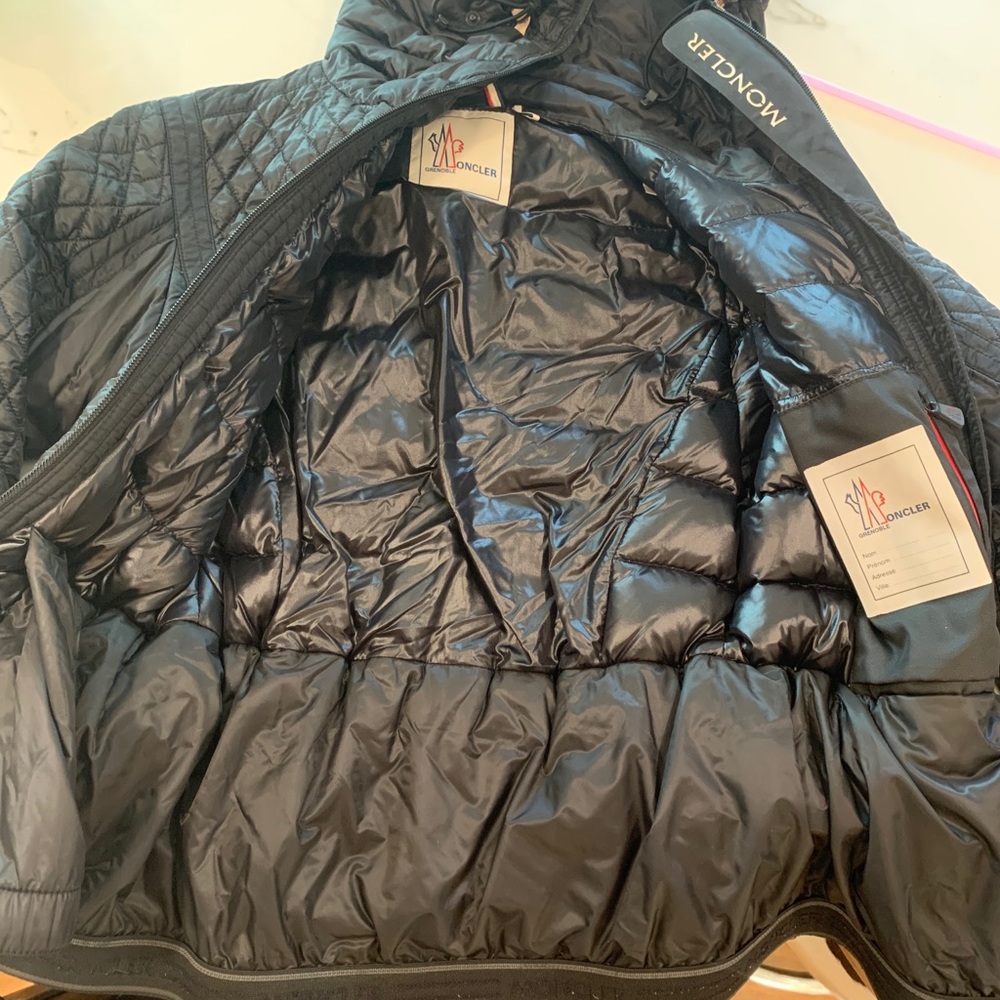 Moncler ski jacket - Picture 2 of 8